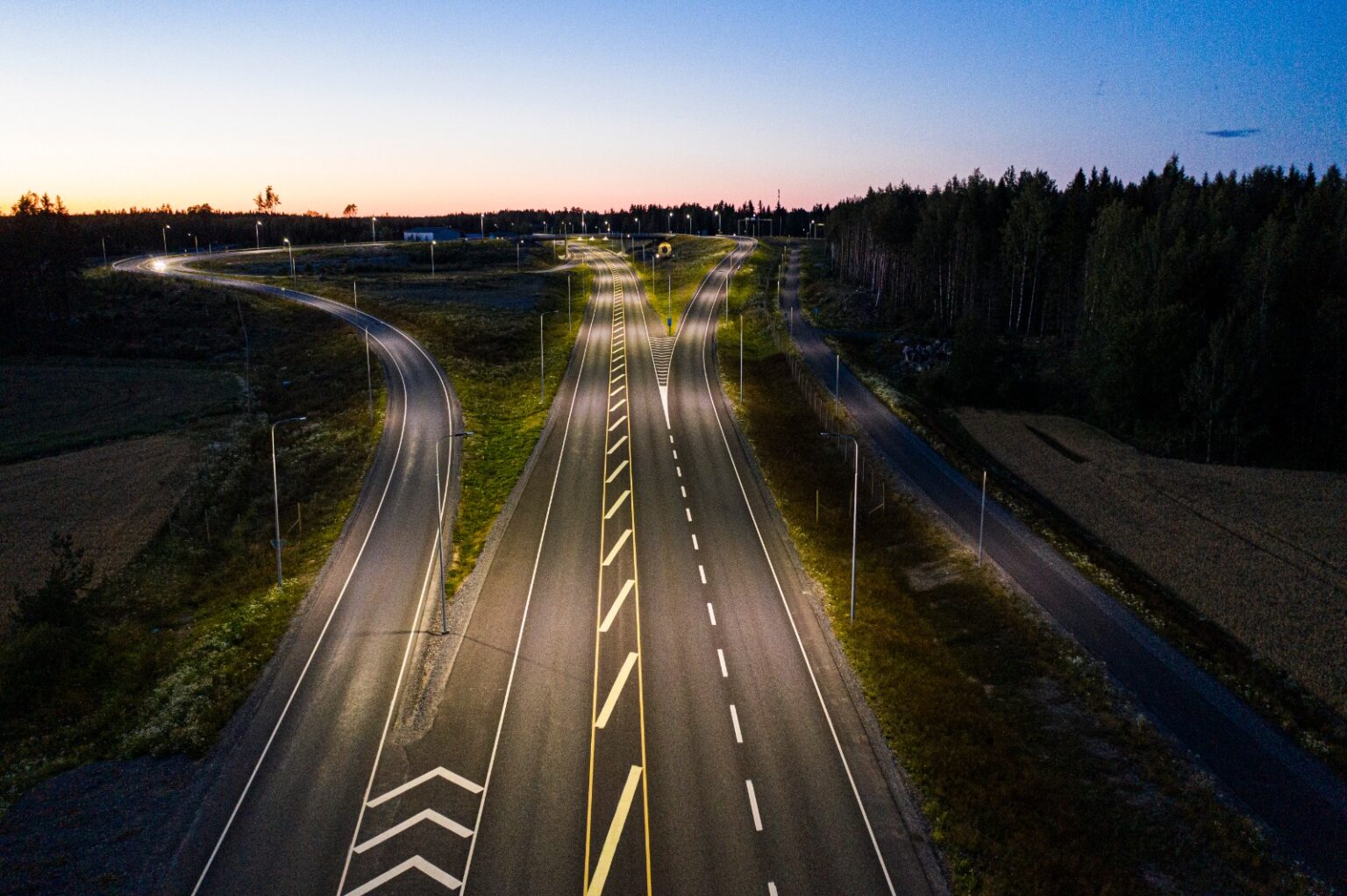 Turvaa, valoa ja pitkää ikää