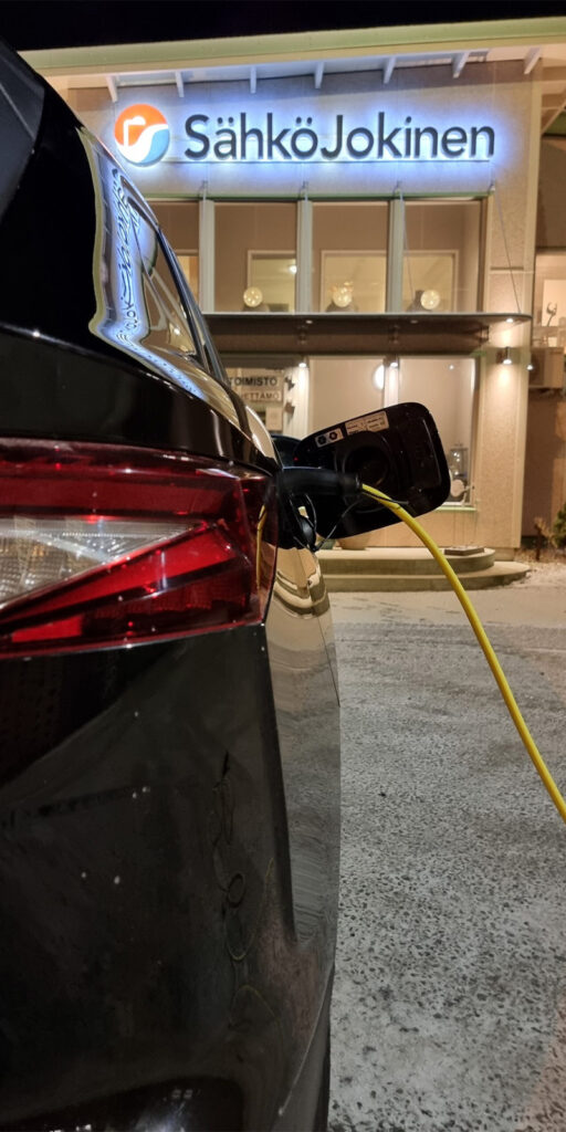 Image of Car charging
